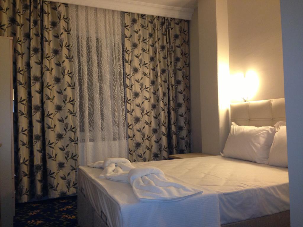 Hilton Garden Inn Istanbul Atatürk Airport Oda fotoğraf